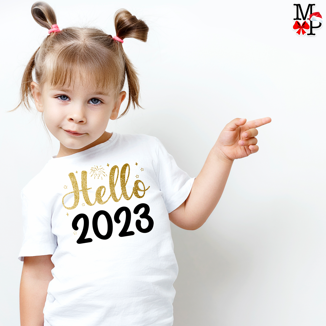 Camisetas blancas familiares, Modelo Hello 2023